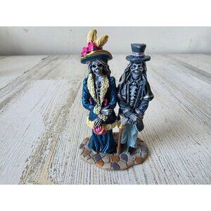 Lemax skeleton couple people accessory Halloween village